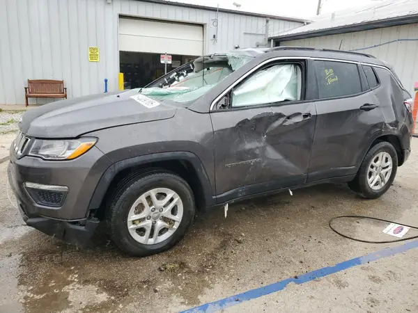 3C4NJCAB1KT847992 2019 JEEP COMPASS - Image 1