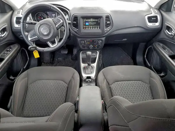 3C4NJCAB2JT186178 2018 JEEP COMPASS - Image 8