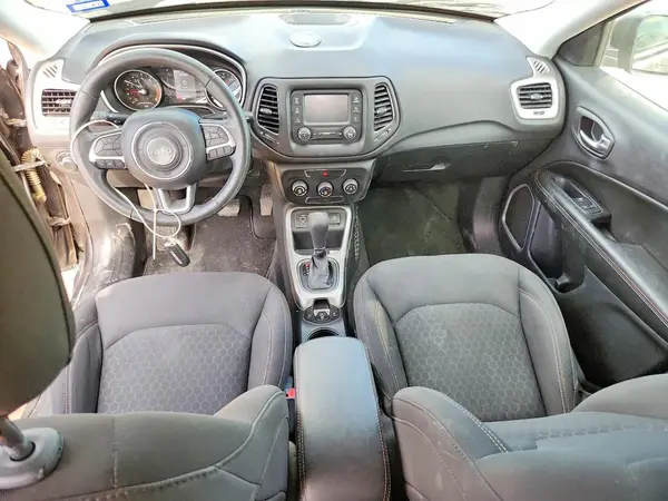 3C4NJCAB2JT214948 2018 JEEP COMPASS - Image 8