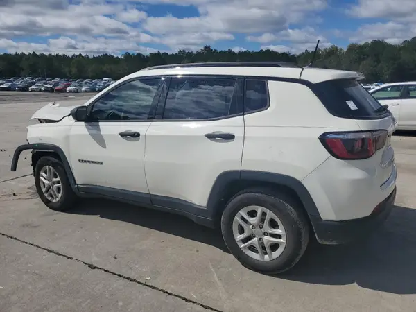 3C4NJCAB2JT255046 2018 JEEP COMPASS - Image 2
