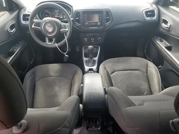 3C4NJCAB2JT255046 2018 JEEP COMPASS - Image 8
