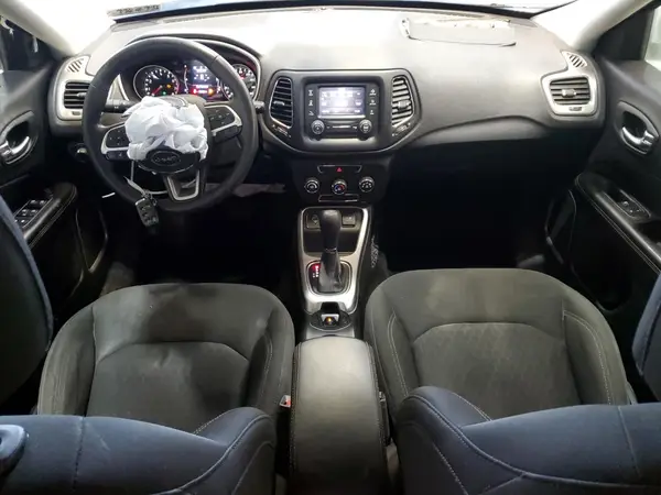 3C4NJCAB2JT339464 2018 JEEP COMPASS - Image 8