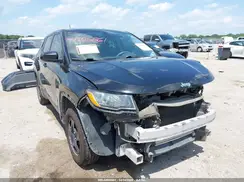 3C4NJCAB2JT369015 2018 JEEP COMPASS