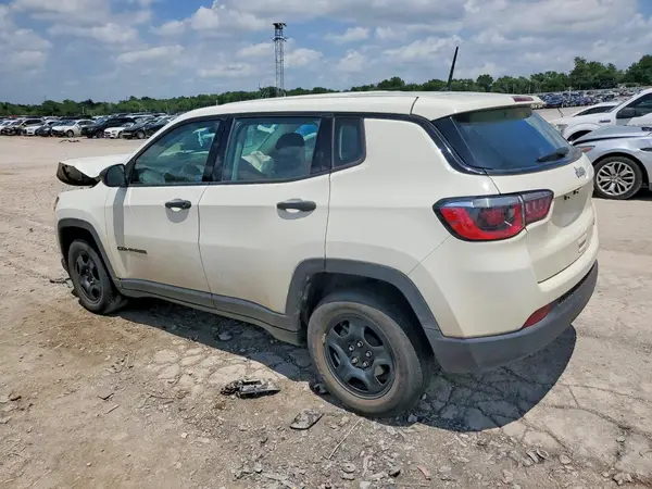 3C4NJCAB2JT369290 2018 JEEP COMPASS - Image 2