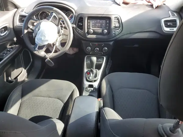 3C4NJCAB2JT502727 2018 JEEP COMPASS - Image 8