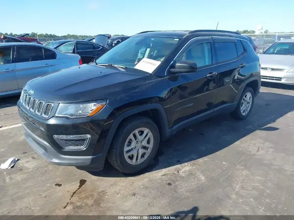 3C4NJCAB2KT614672 2019 JEEP COMPASS - Image 2