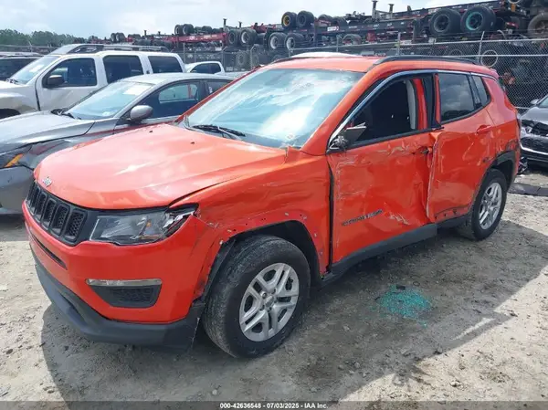 3C4NJCAB2KT737176 2019 JEEP COMPASS - Image 2