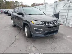 3C4NJCAB2KT743947 2019 JEEP COMPASS