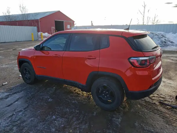 3C4NJCAB2KT749246 2019 JEEP COMPASS - Image 2