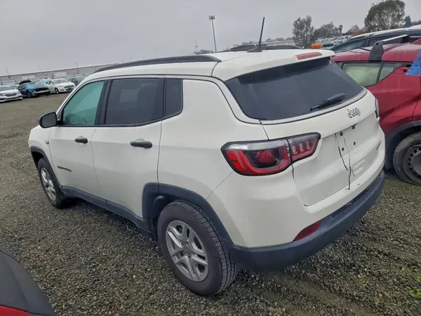 3C4NJCAB2KT761669 2019 JEEP COMPASS - Image 2