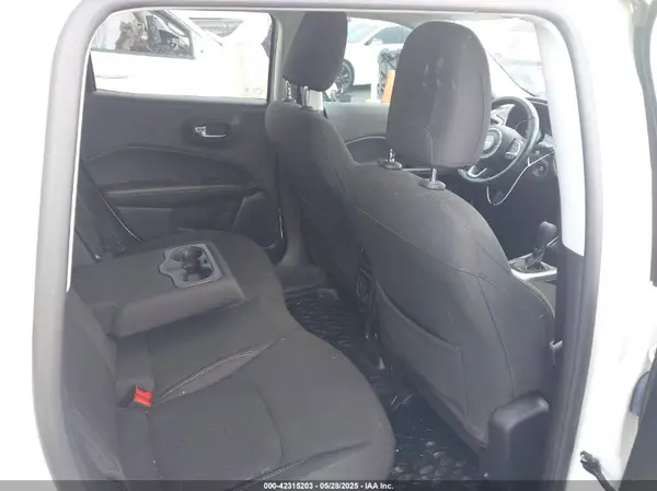 3C4NJCAB2LT219828 2020 JEEP COMPASS - Image 8