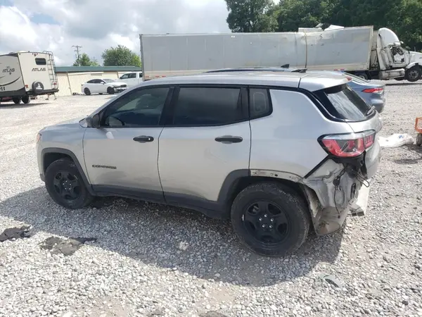 3C4NJCAB3HT652338 2017 JEEP COMPASS - Image 2