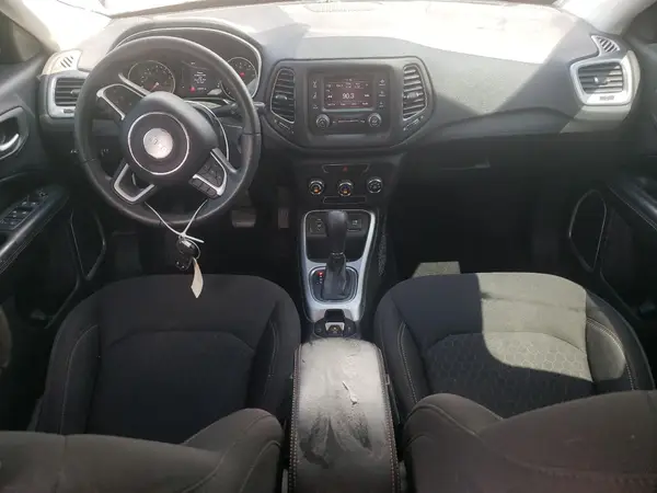 3C4NJCAB3HT652338 2017 JEEP COMPASS - Image 8