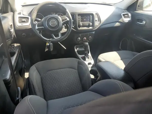 3C4NJCAB3HT669723 2017 JEEP COMPASS - Image 8