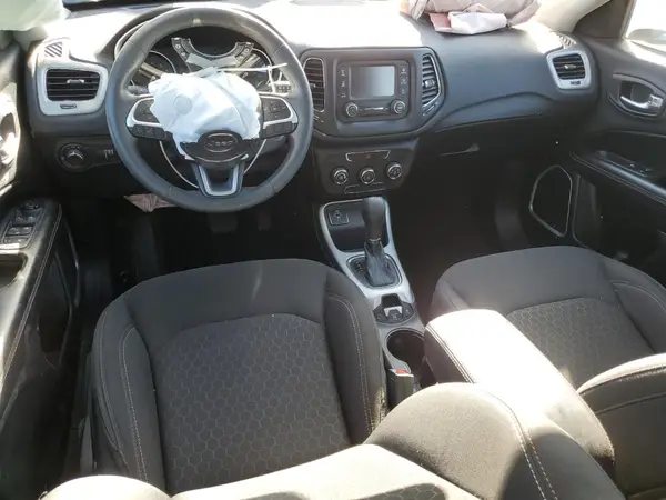 3C4NJCAB3JT193544 2018 JEEP COMPASS - Image 8