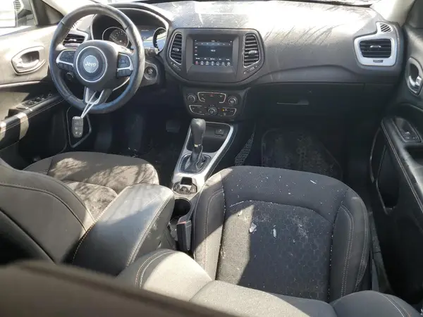 3C4NJCAB3JT193575 2018 JEEP COMPASS - Image 8