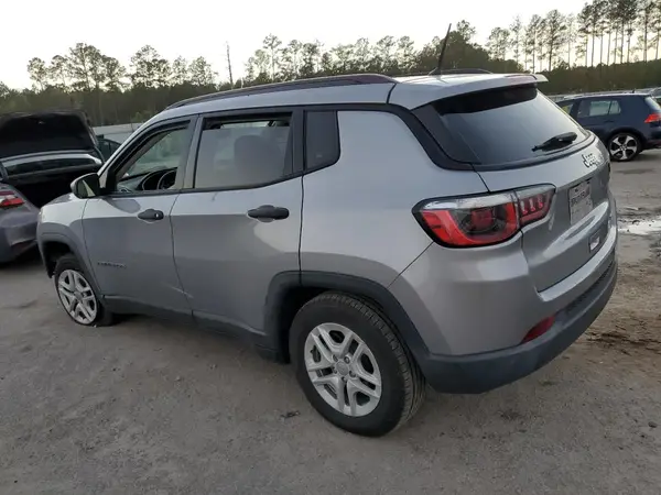 3C4NJCAB3JT204512 2018 JEEP COMPASS - Image 2