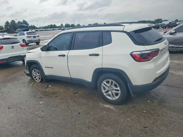 3C4NJCAB3JT208236 2018 JEEP COMPASS - Image 2