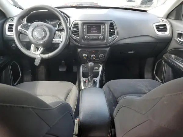 3C4NJCAB3JT212898 2018 JEEP COMPASS - Image 8
