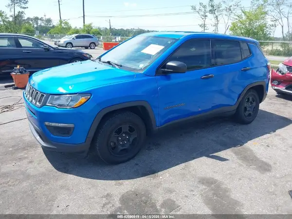 3C4NJCAB3JT233444 2018 JEEP COMPASS - Image 2