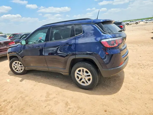 3C4NJCAB3JT254861 2018 JEEP COMPASS - Image 2