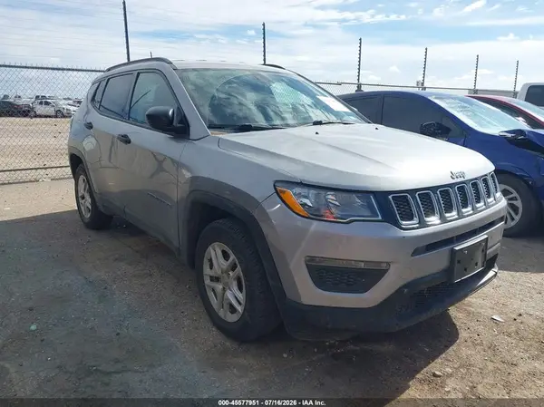 3C4NJCAB3JT255167 2018 JEEP COMPASS - Image 1