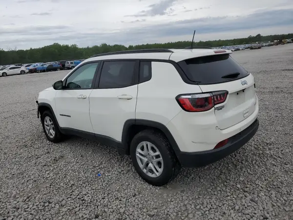 3C4NJCAB3JT271899 2018 JEEP COMPASS - Image 2