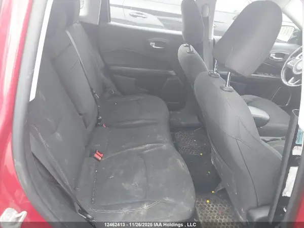 3C4NJCAB3JT330238 2018 JEEP COMPASS - Image 8