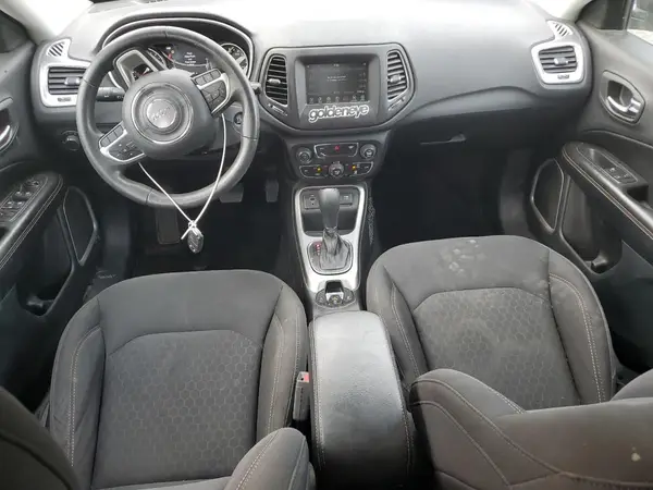 3C4NJCAB3JT346083 2018 JEEP COMPASS - Image 8