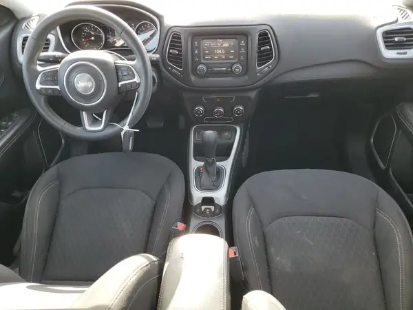 3C4NJCAB3JT368987 2018 JEEP COMPASS - Image 8