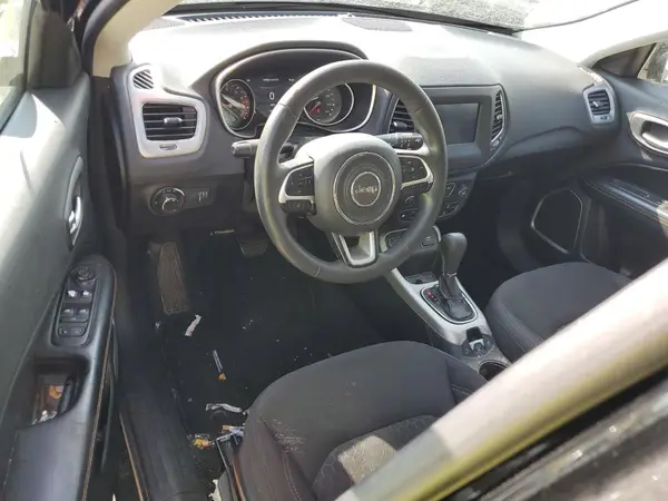 3C4NJCAB3JT425298 2018 JEEP COMPASS - Image 8