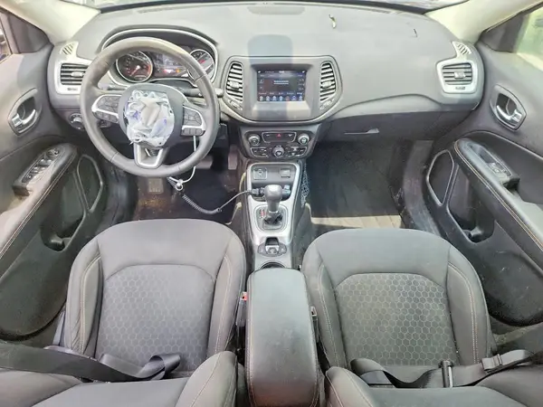 3C4NJCAB3KT615197 2019 JEEP COMPASS - Image 8