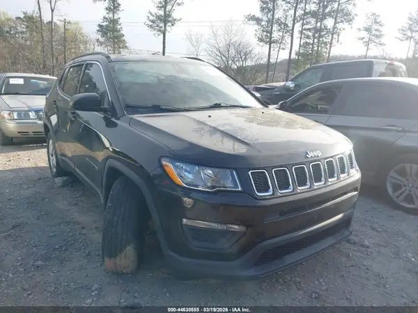 3C4NJCAB3KT637488 2019 JEEP COMPASS - Image 1