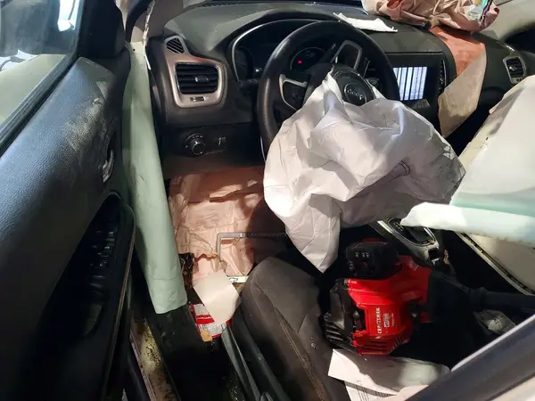 3C4NJCAB3KT658339 2019 JEEP COMPASS - Image 8