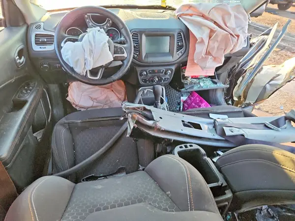 3C4NJCAB3KT715638 2019 JEEP COMPASS - Image 8