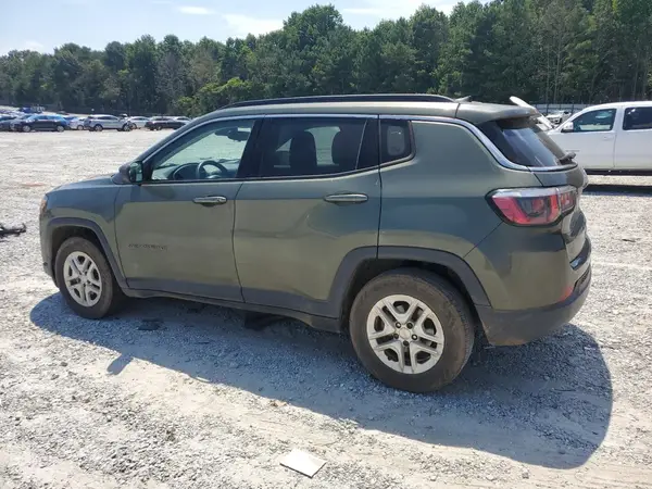 3C4NJCAB3KT726316 2019 JEEP COMPASS - Image 2