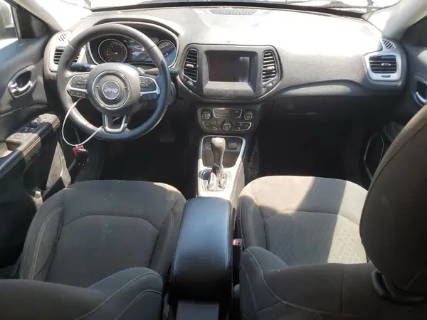 3C4NJCAB3KT726316 2019 JEEP COMPASS - Image 8