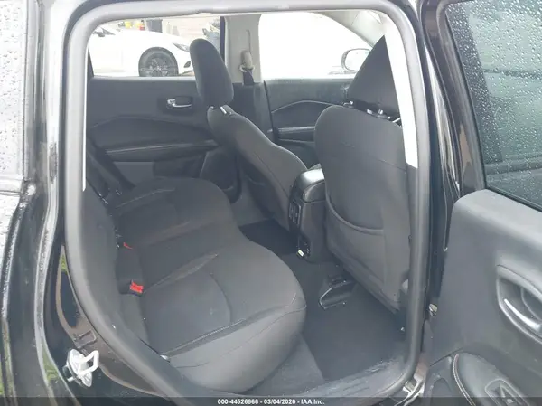 3C4NJCAB3KT743652 2019 JEEP COMPASS - Image 8