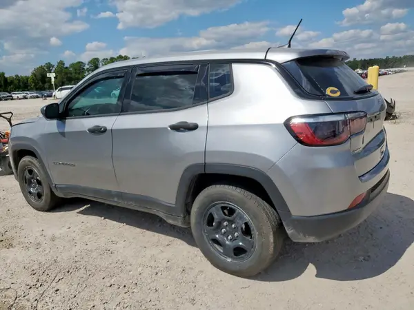 3C4NJCAB3MT514602 2021 JEEP COMPASS - Image 2