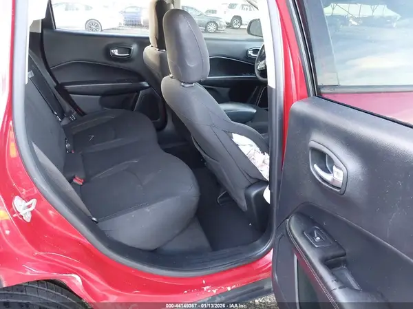 3C4NJCAB3MT563606 2021 JEEP COMPASS - Image 8
