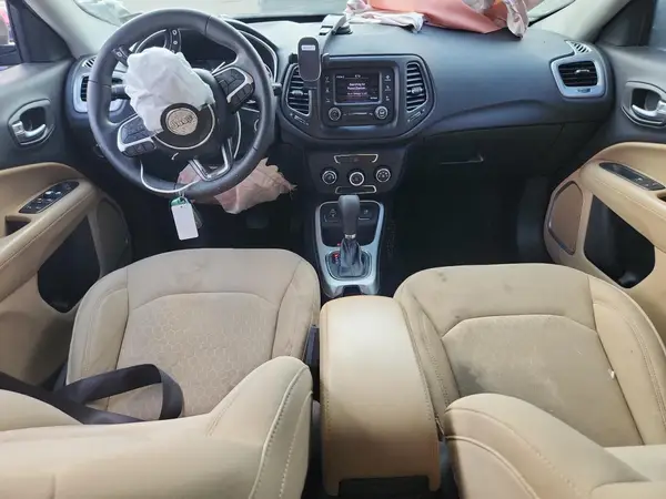 3C4NJCAB4HT669746 2017 JEEP COMPASS - Image 8