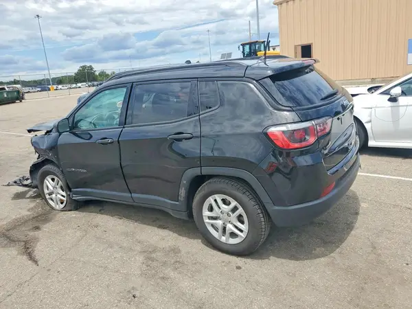 3C4NJCAB4JT105438 2018 JEEP COMPASS - Image 2