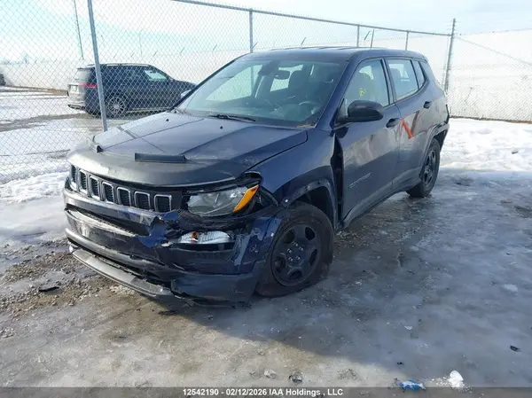 3C4NJCAB4JT118027 2018 JEEP COMPASS - Image 2