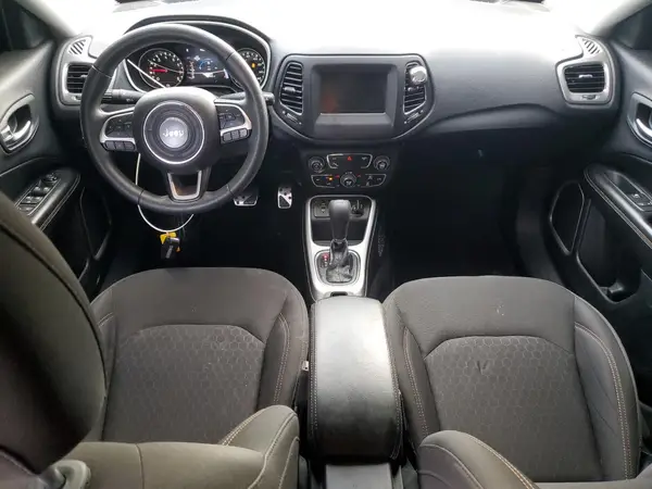 3C4NJCAB4JT139928 2018 JEEP COMPASS - Image 8