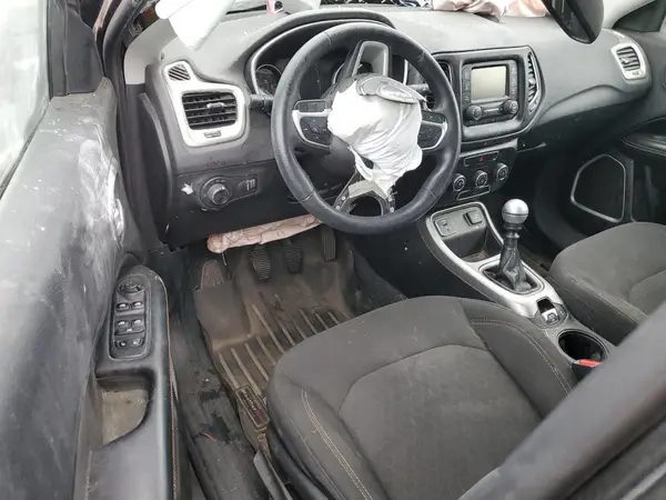 3C4NJCAB4JT146541 2018 JEEP COMPASS - Image 8