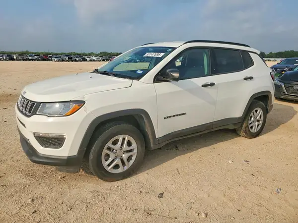 3C4NJCAB4JT328496 2018 JEEP COMPASS - Image 1
