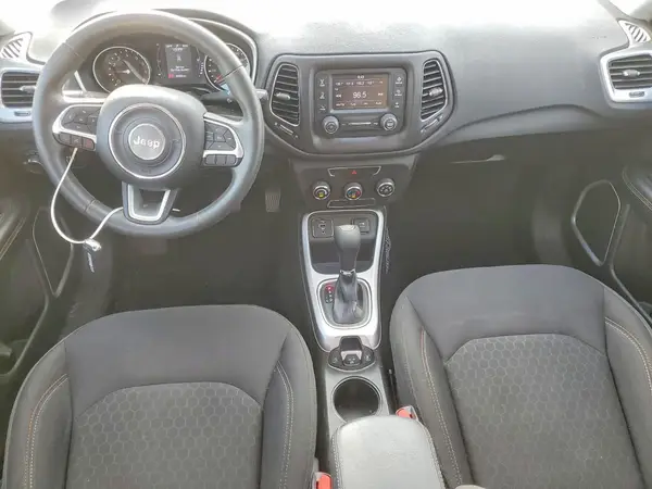 3C4NJCAB4JT328496 2018 JEEP COMPASS - Image 8