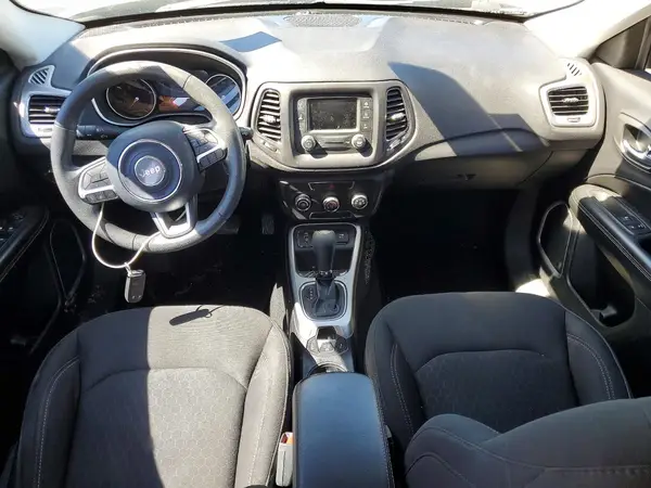3C4NJCAB4JT462909 2018 JEEP COMPASS - Image 8