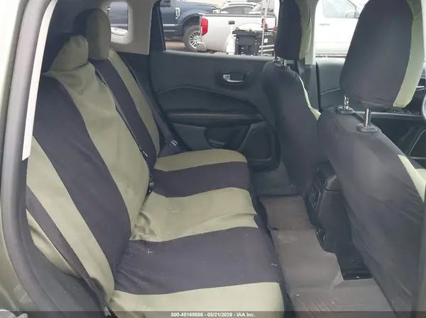 3C4NJCAB4JT500039 2018 JEEP COMPASS - Image 8