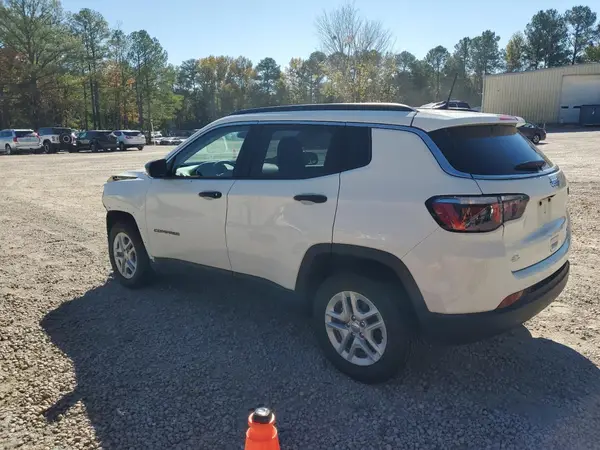 3C4NJCAB4KT614138 2019 JEEP COMPASS - Image 2
